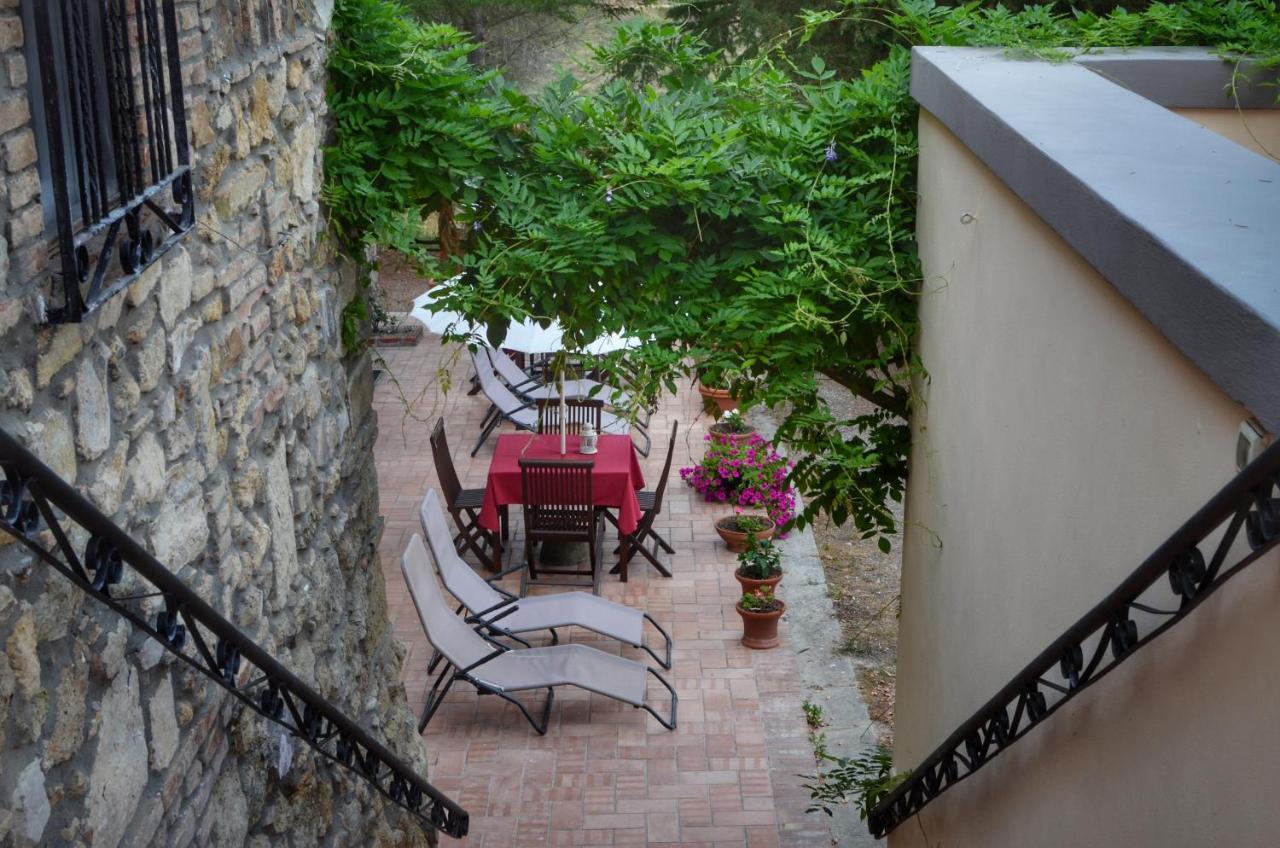 Agriturismo Terre Della Rinascita Castelnuovo della Misericordia Eksteriør billede